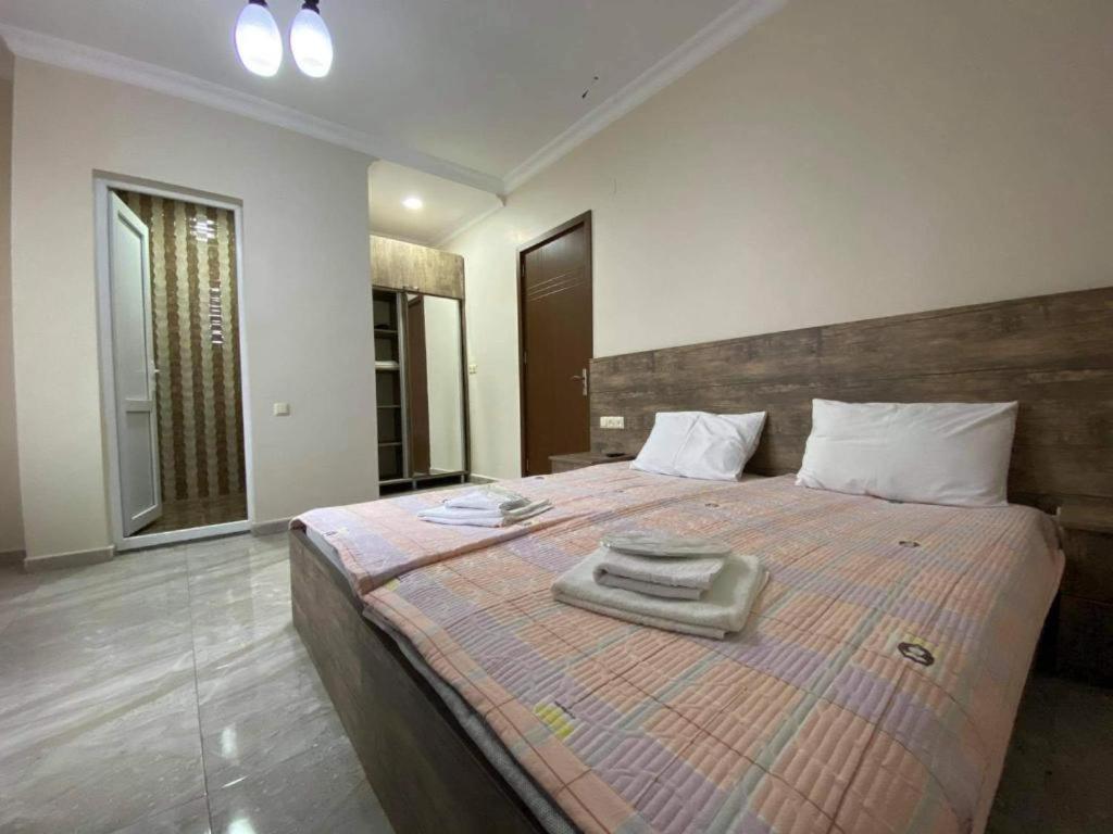 Nana'S Hotel Tchaikovsky Street 34 Batumi Eksteriør billede